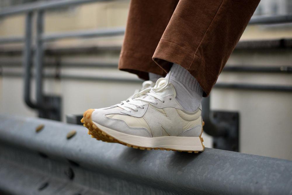 10 Rekomendasi Sepatu New Balance Pria Terbaik, Wajib Punya!