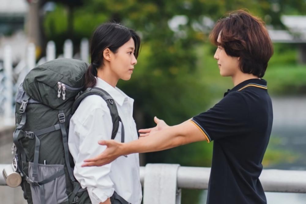 11 OST Drakor Summer Strike yang Cocok Temani Kamu Healing