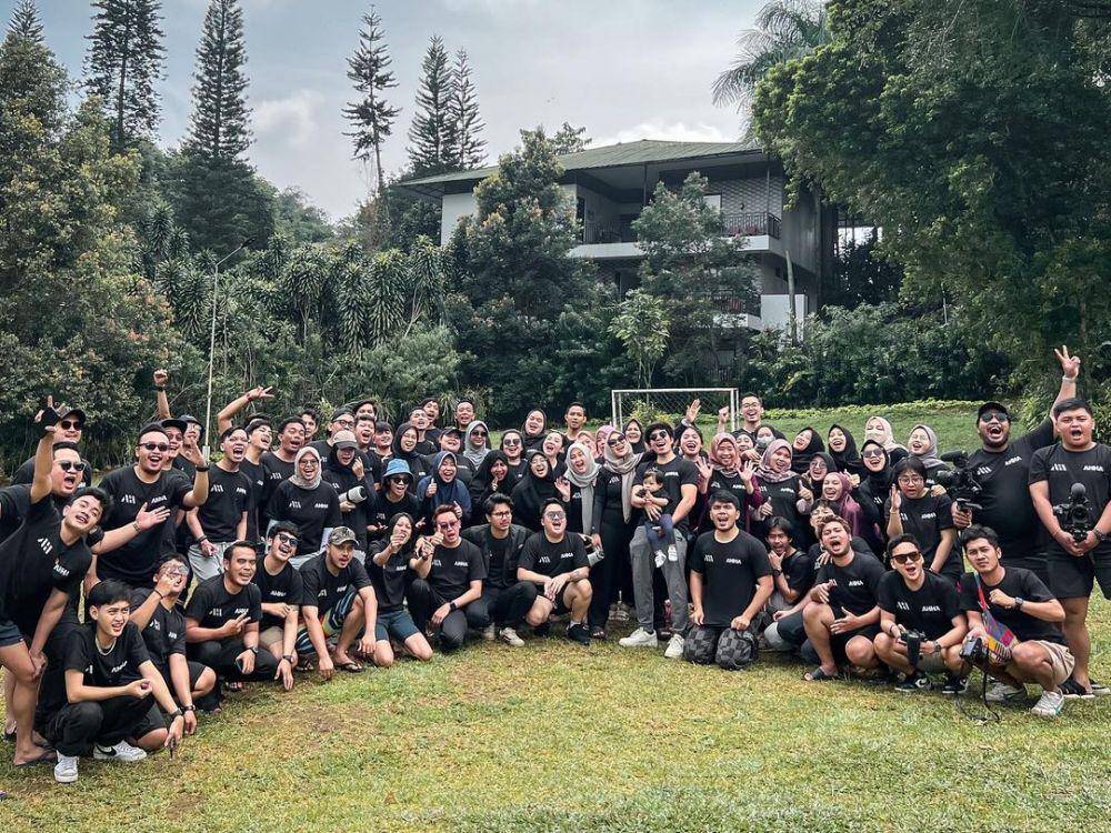 potret Atta Halilintar dan tim (instagram.com/attahalilintar)