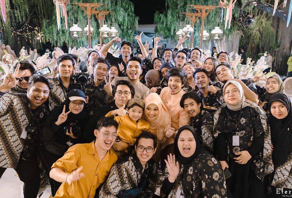 potret Atta Halilintar dan tim (instagram.com/attahalilintar)