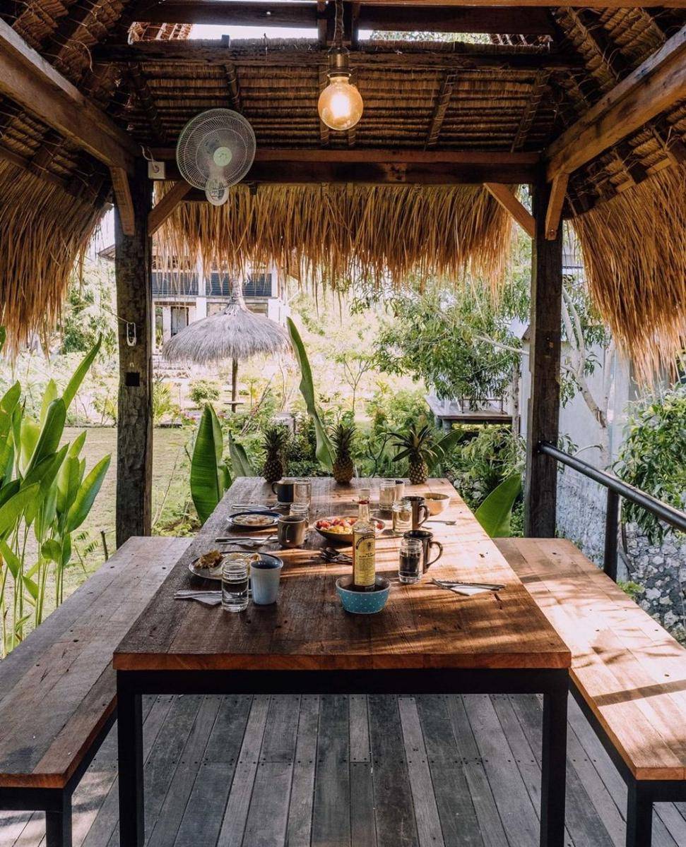 Salty Breeze Bali (instagram.com/saltybreezebali)
