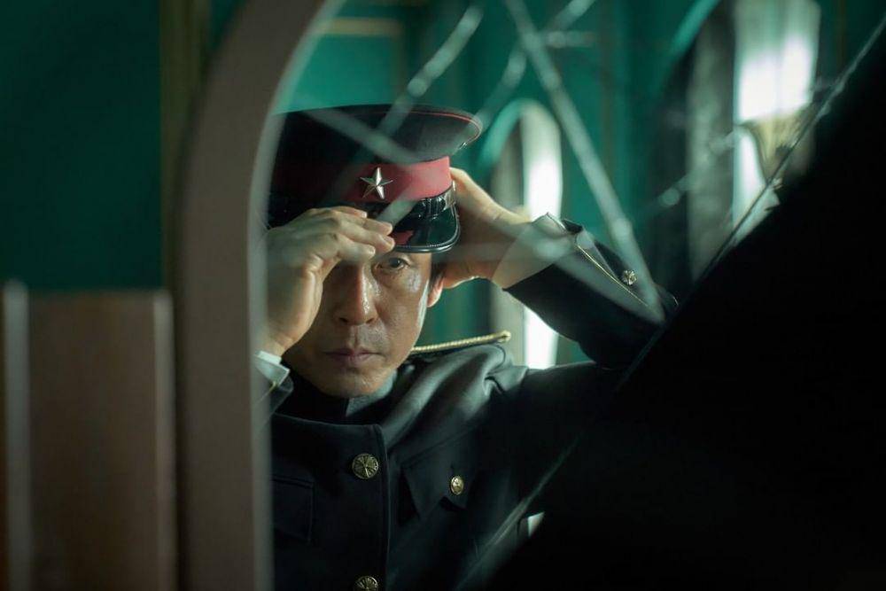 cuplikan Seol Kyung Gyu sebagai Junji Murayama di film Phantom (dok. CJ ENM Movie/Phantom)