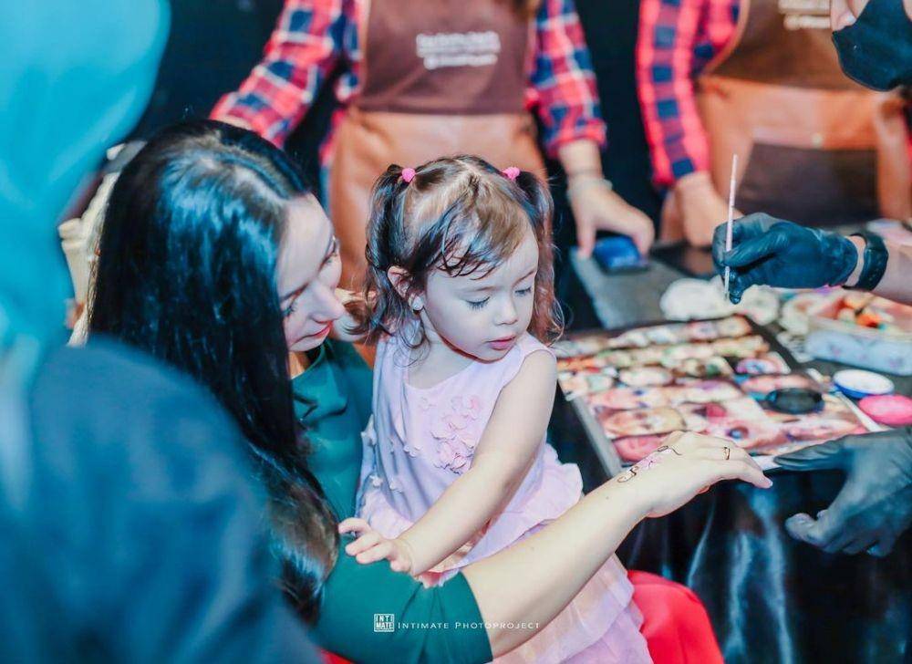 acara ulang tahun kedua Chloe (instagram.com/asmirandah89)