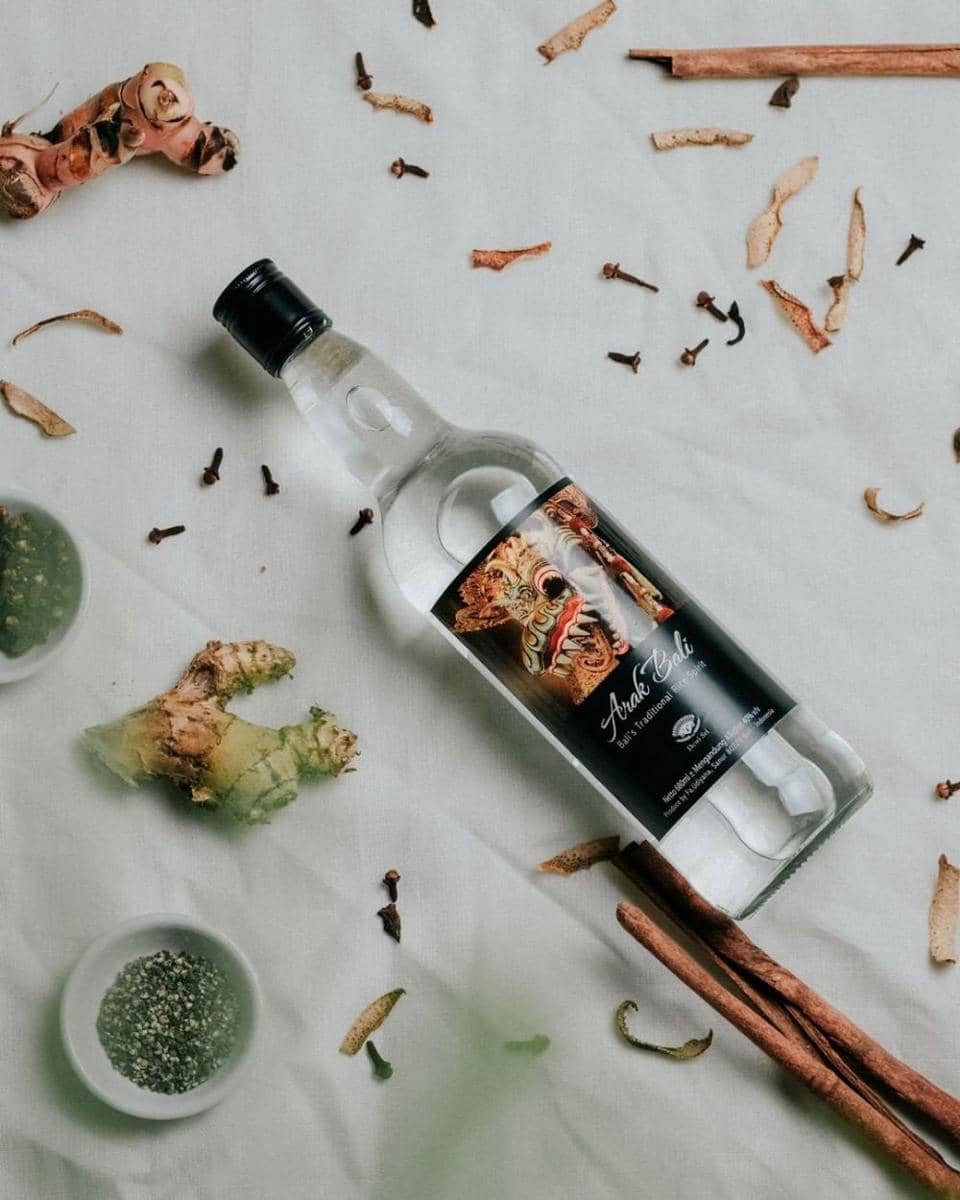 Arak Bali. (Instagram.com/['arakbrembalidewisri']
