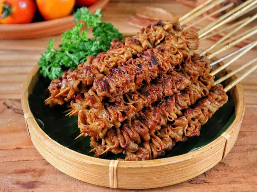 sate usus (instagram.com/makgadiis)