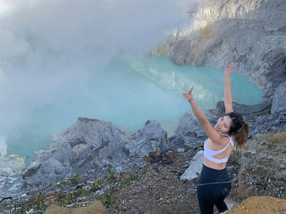 Kawah Ijen Sudah Normal, Tapi Jam Pendakian Belum Pasti