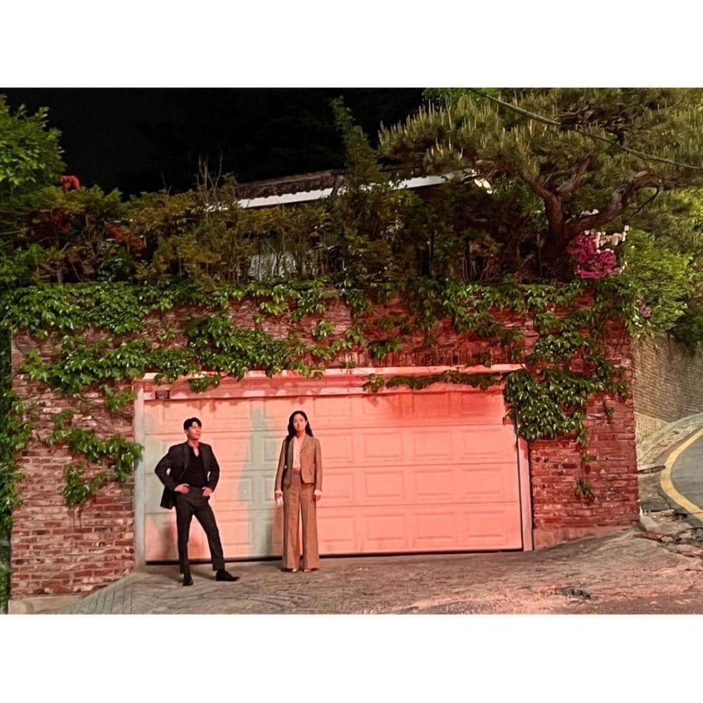 Kim Go Eun dan Wi Ha Joon di Little Women (instagram.com/ggonekim)