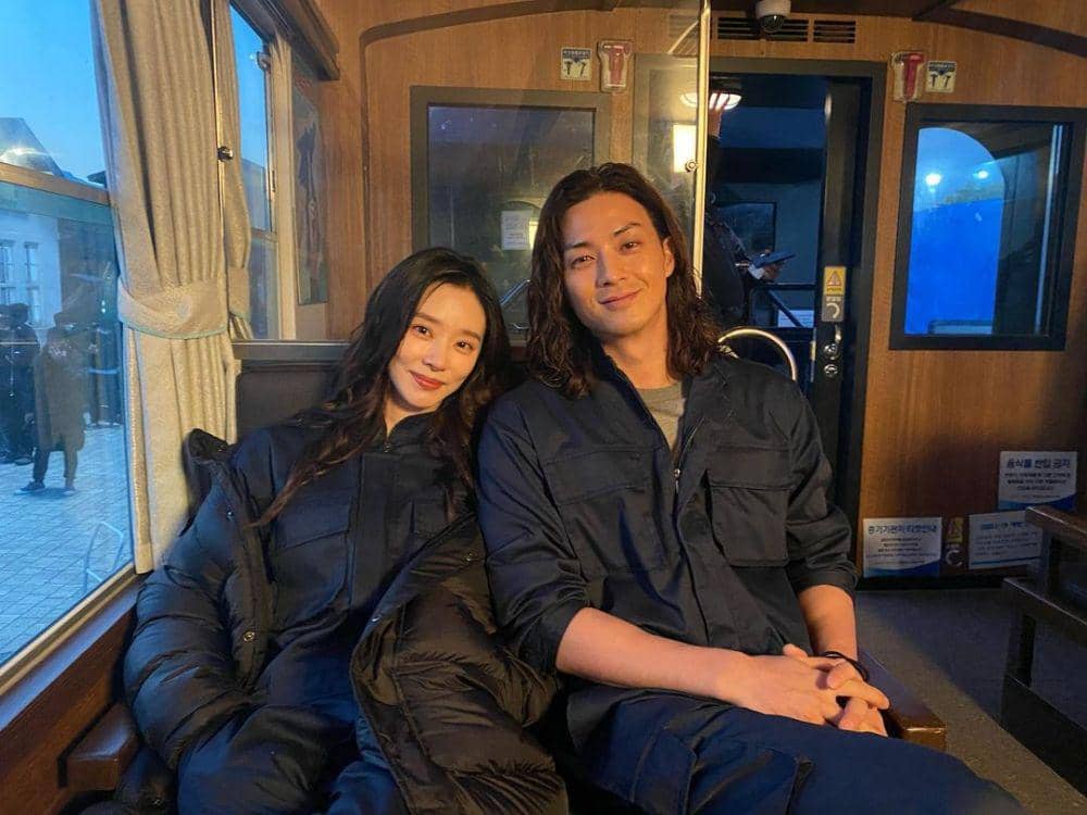 Kim Ji-hoon dan Lee Joo-bin di Money Heist Korea (instagram.com/jiraishin99)