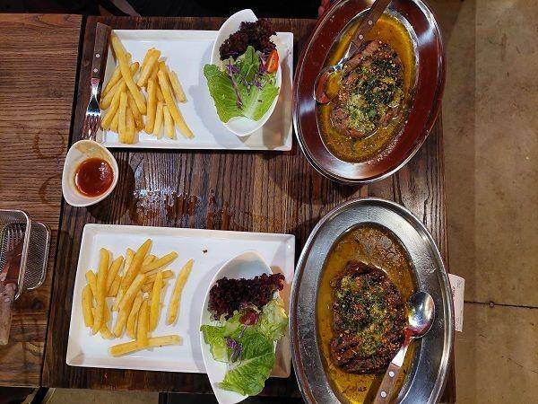 Double U Steak (google.com/maps/nadia jasmine)