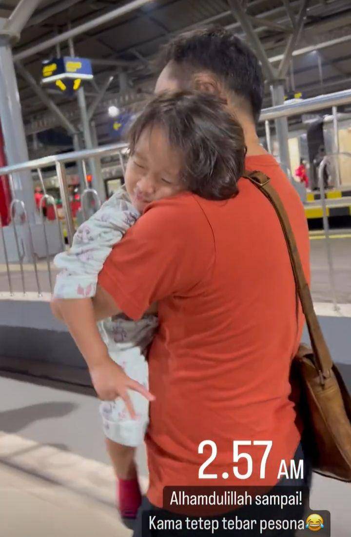momen Hanung Bramantyo dan Kama (instagram.com/zaskiadyamecca)
