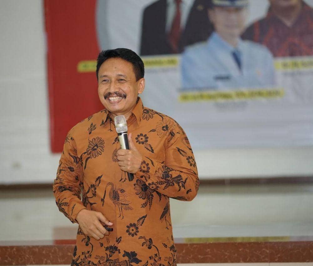 Pakar hukum IT sekaligus ahli forensik digital dari Udinus Dr Solichul Huda saat memberikan kuliah umum. (IDN Times/Dok pribadi)