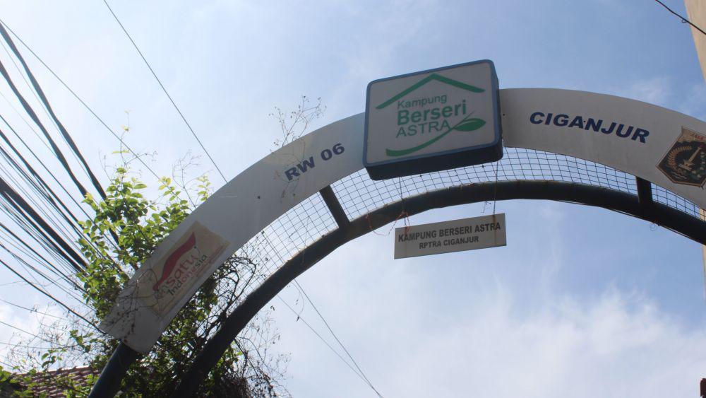 Pemberdayaan Masyarakat lewat Program Kampung Berseri Astra Ciganjur