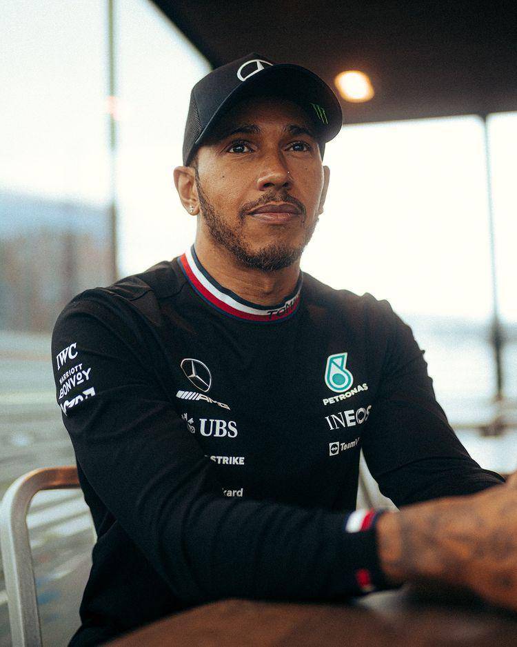 pembalap Mercedes Lewis Hamilton (instagram.com/mercedesamgf1)