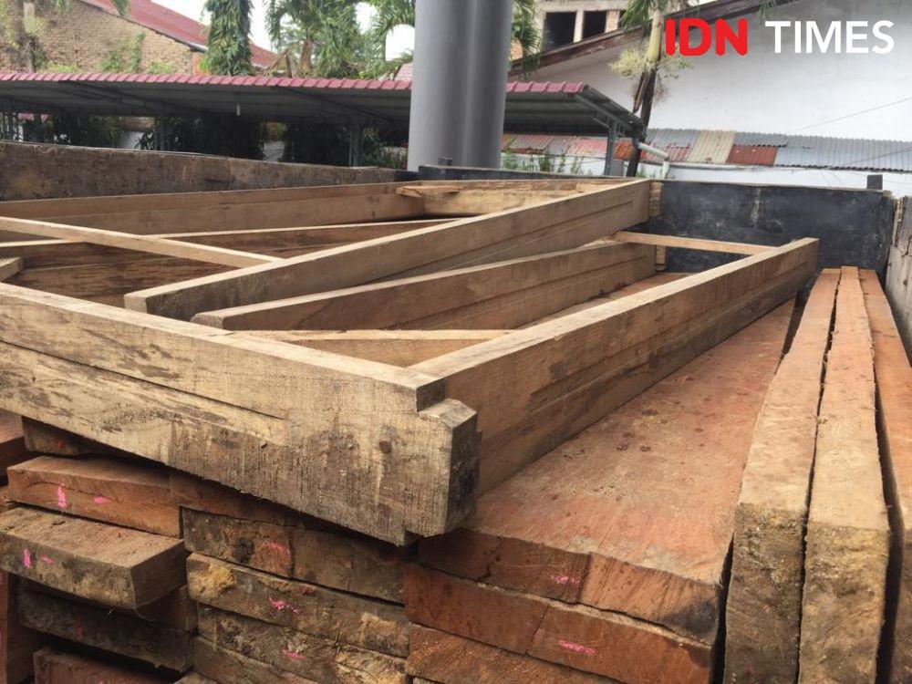 2 Ton Kayu TNGL Dicegat di Sumut, Pemiliknya Diduga Aparat Militer