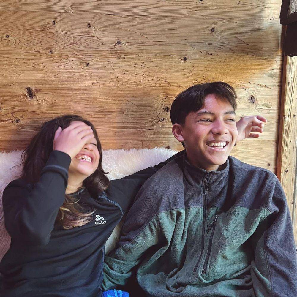 potret liburan keluarga Andrew White (instagram.com/andrew.white._)