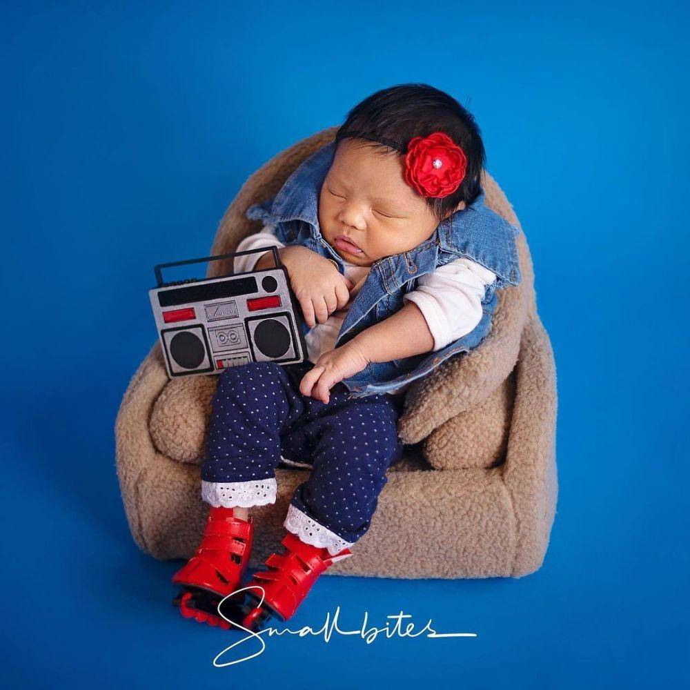 Baby photoshot terunik 2022. (instagram.com/rittarrajagukguk)