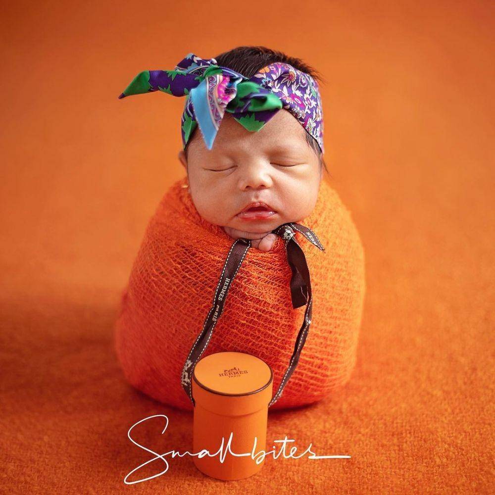 Baby photoshot terunik 2022. (instagram.com/rittarrajagukguk)