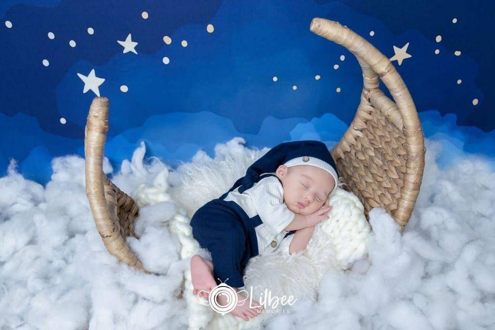 Baby photoshot terunik 2022. (instagram.com/ezagio)