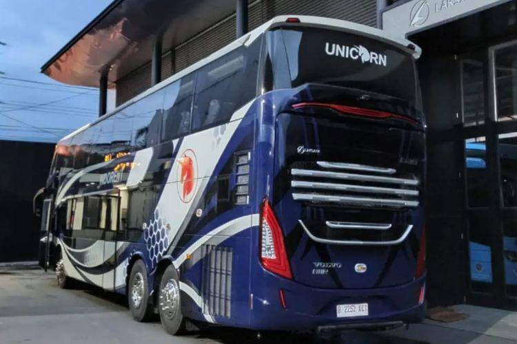 Bus double decker PO Indorent (dok. Laksanabus)