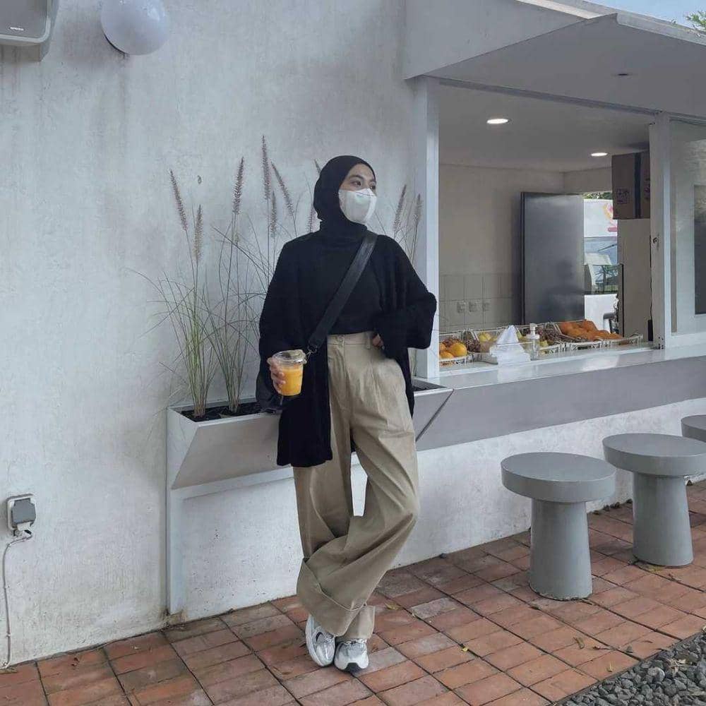 Potret OOTD (Instagram.com/rahmi.apr)