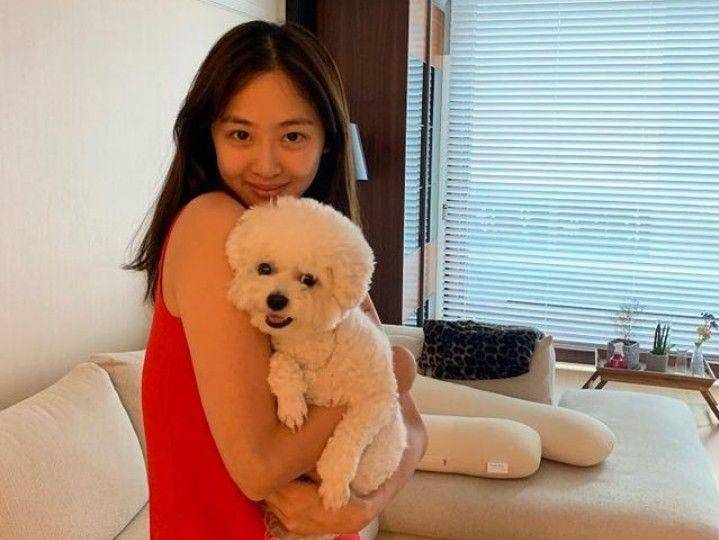 potret Dasom (instagram.com/som0506)