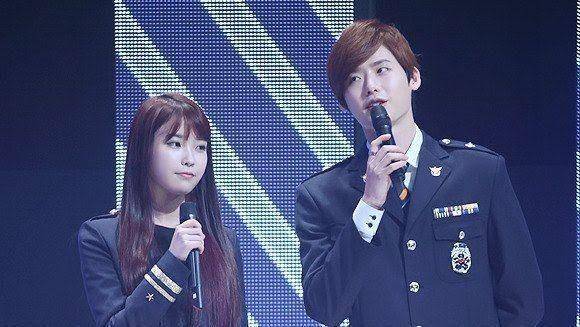 IU dan Lee Jong Suk (dok. SBS/Inkigayo)