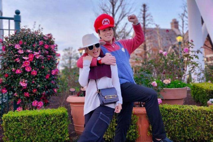 potret Syahrini dan Reino Barack di USJ (instagram.com/princessyahrini)