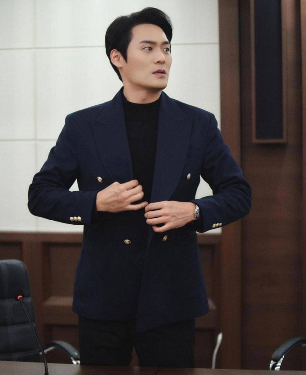 Choi Dae Hoon di drama The Good Detective 2 (instagram.com/acefactory.official)