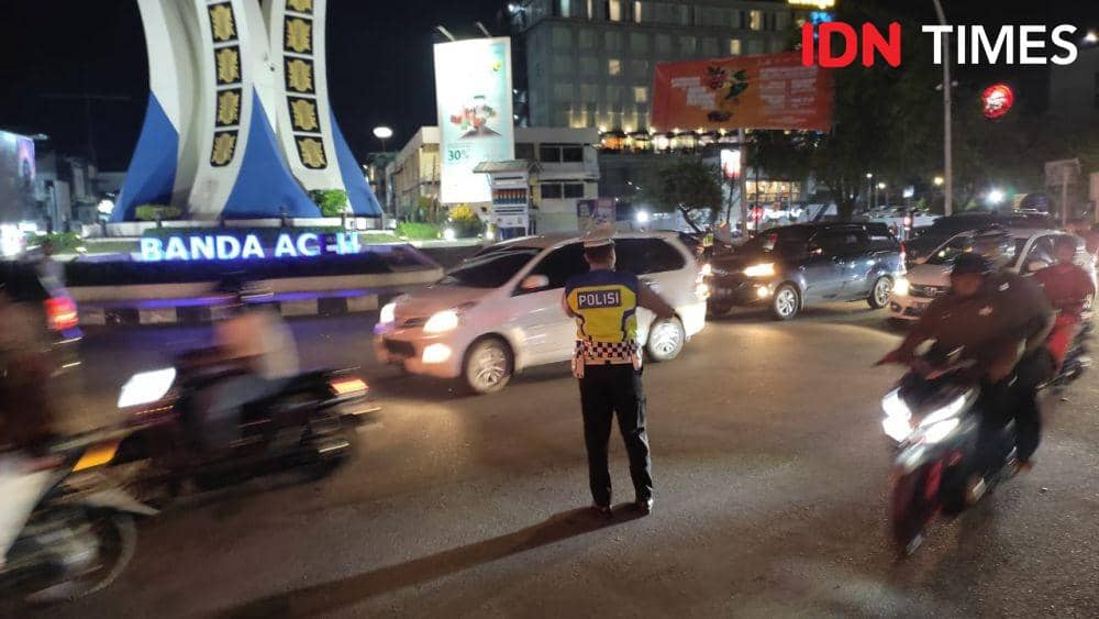 Tanpa Kembang Api, Banda Aceh Tetap Ramai di Malam Tahun Baru