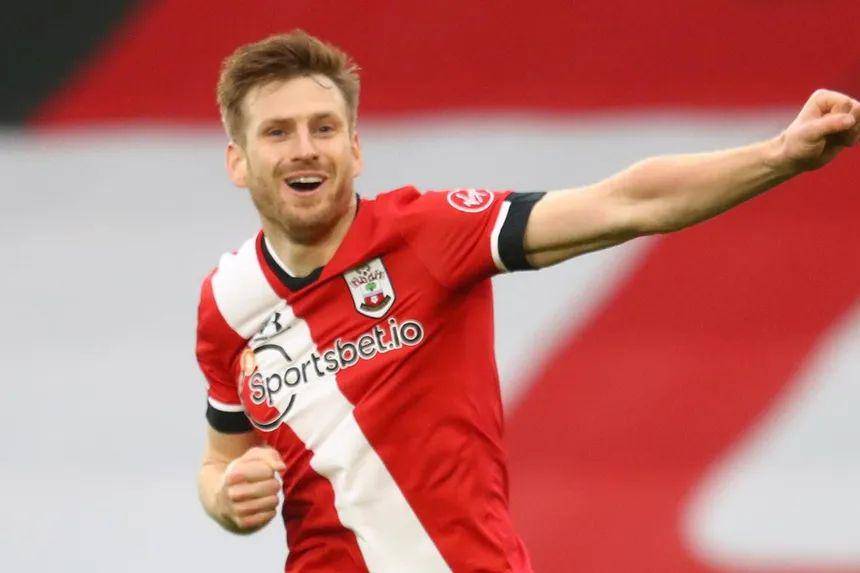 Stuart Armstrong (premierleague.com)