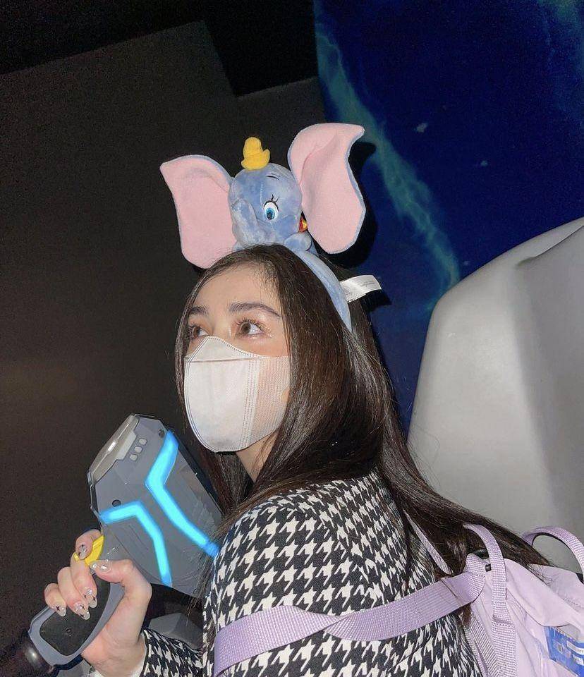 Ranty Maria dan Rayn Wijaya rayakan tahun baru di Hongkong (instagram.com/raynwijaya26)
