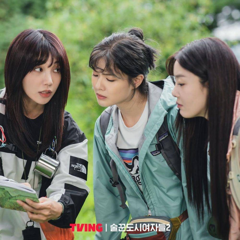 Jung Eun Ji, Lee Sun Bin, dan Han Sun Hwa (instagram.com/tving.official)