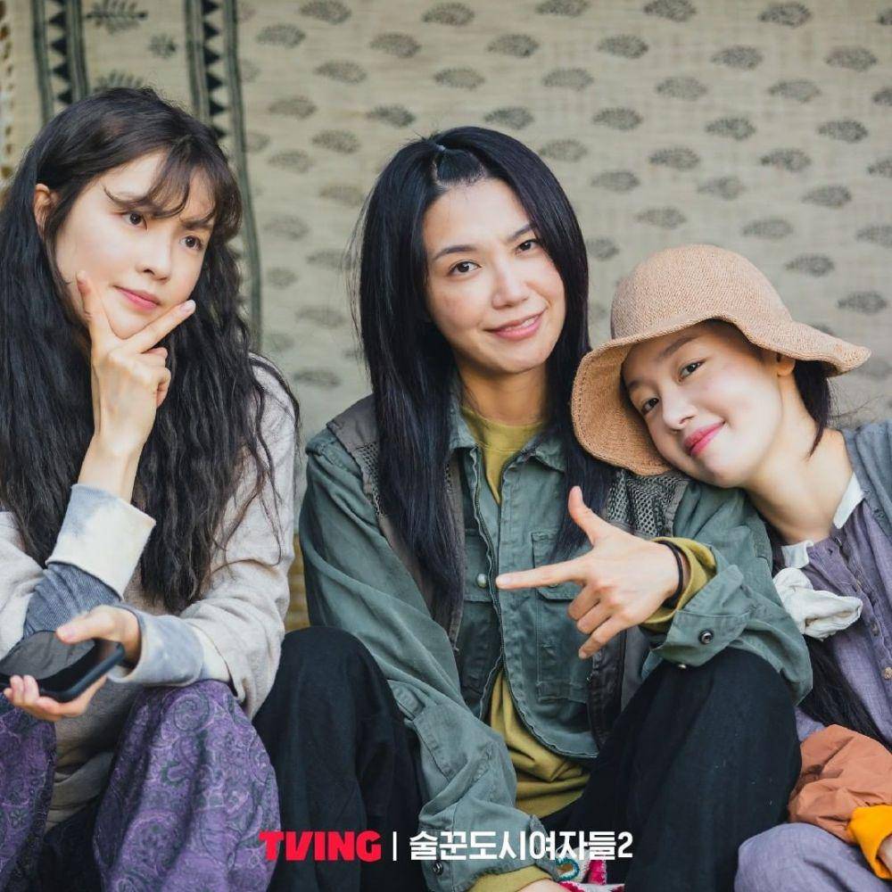 Lee Sun Bin, Jung Eun Ji, dan Han Sun Hwa (instagram.com/tving.official)