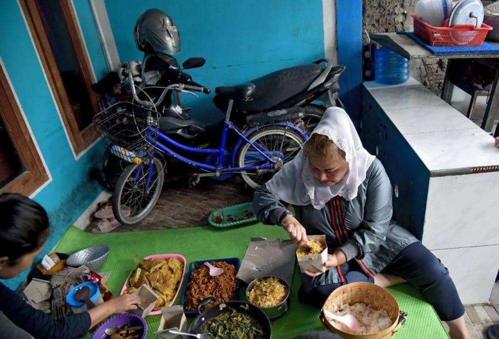 Dapur umum bagi warga terdampak banjir di Kota Semarang. (dok. Humas Pemkot Semarang)