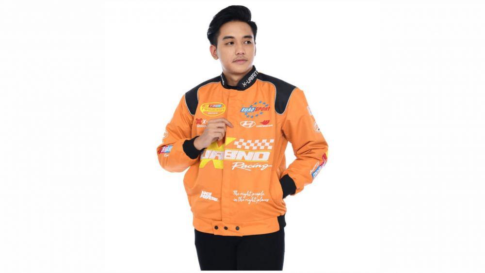 5 Rekomendasi Jaket NASCAR Brand Lokal Terbaik, Keren Abis!