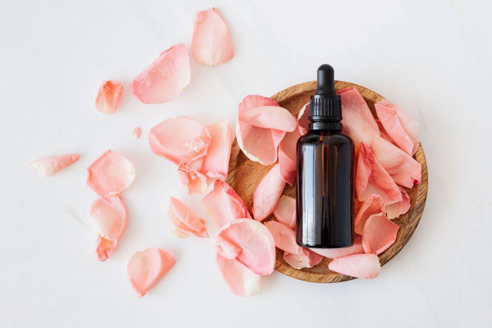 Kulit Cerah dan Glowing dengan Kandungan Skincare Ini, Yuk Coba!