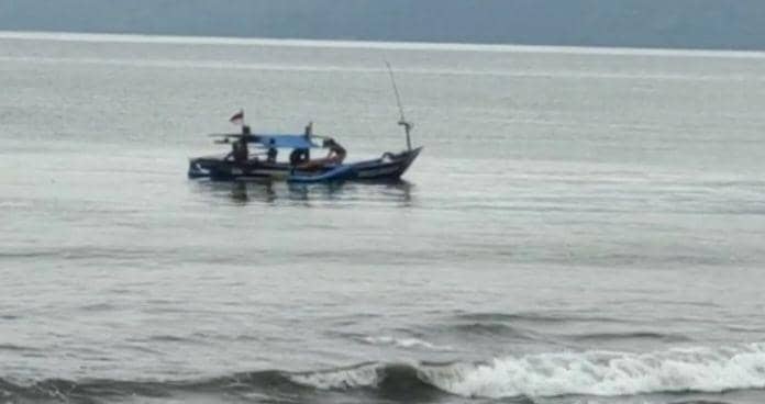 Proses pencarian di Pantai Prigi Trenggalek. IDN Times/ istimewa