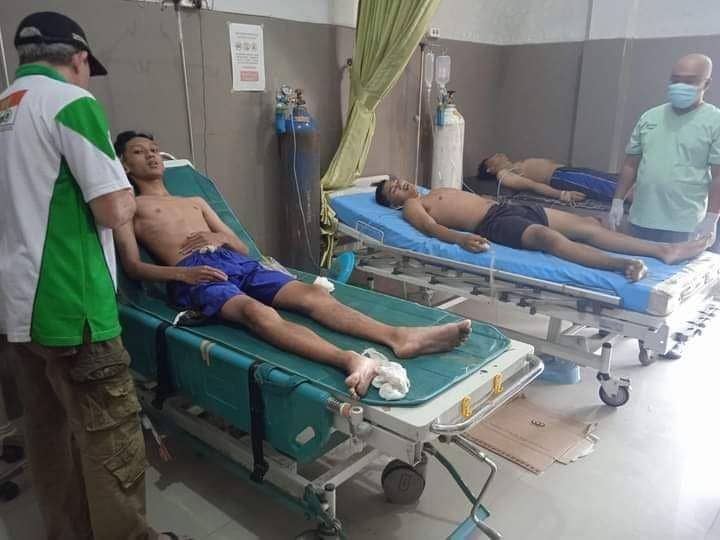 Korban yang berhasil dievakuasi dirawat di Puskesmas. IDN Times/ istimewa