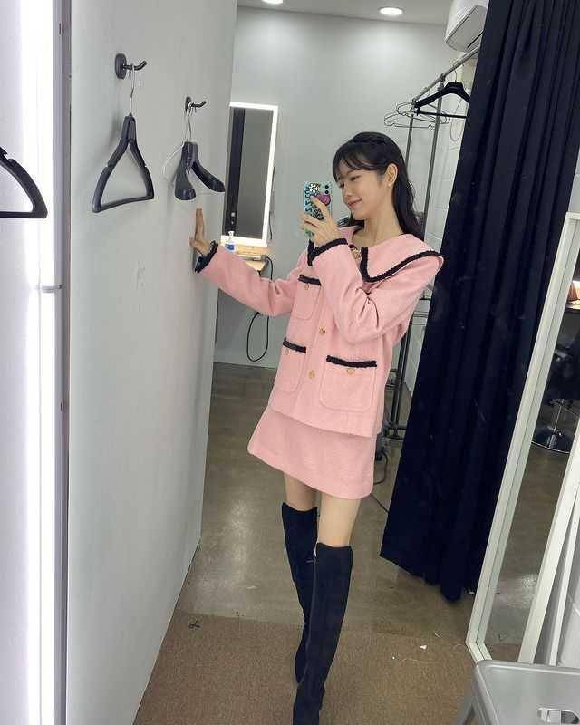 Shin Ye Eun (instagram.com/__shinyeeun)