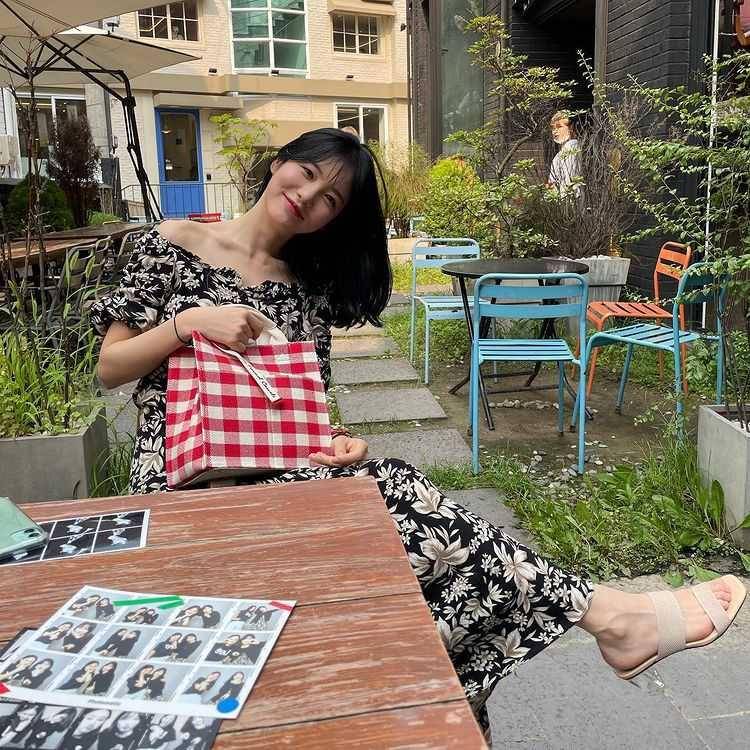 Shin Ye Eun (instagram.com/__shinyeeun)