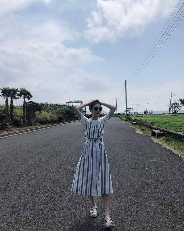Shin Ye Eun (instagram.com/__shinyeeun)