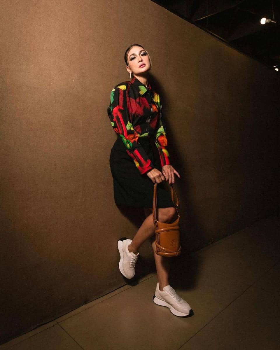 Luna Maya (instagram.com/lunamaya)