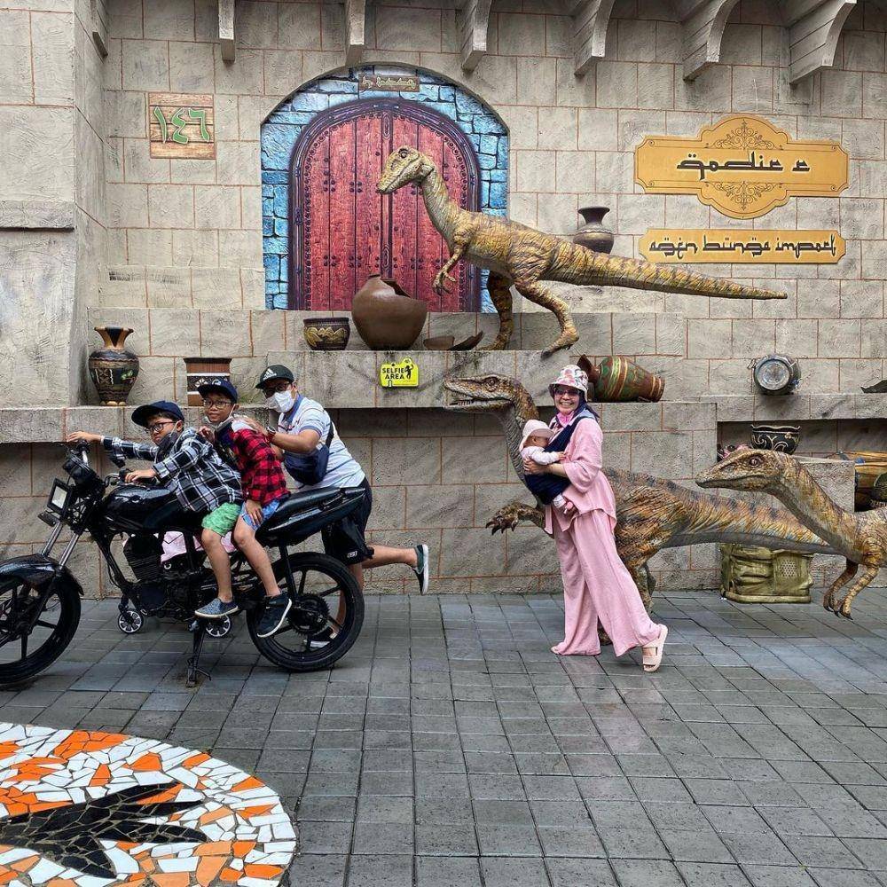Jatim Park, Malang (instagram.com/ulyamursyida)
