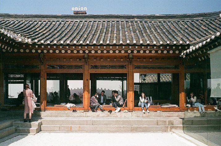 5 Kafe Hits di Seoul dengan Konsep Unik, Nyaman Buat Ngopi!