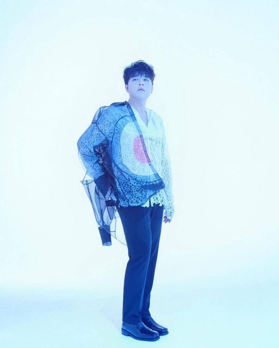 Potret OOTD casual Shindong Super Junior (instagram.com/earlyboysd)