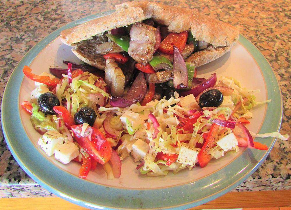 souvlaki (commons.wikimedia.org/Kolforn)