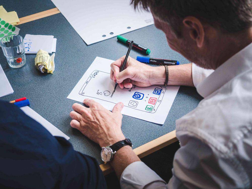 Ilustrasi UI/UX Designer (pexels.com/ Fabian Wiktor)