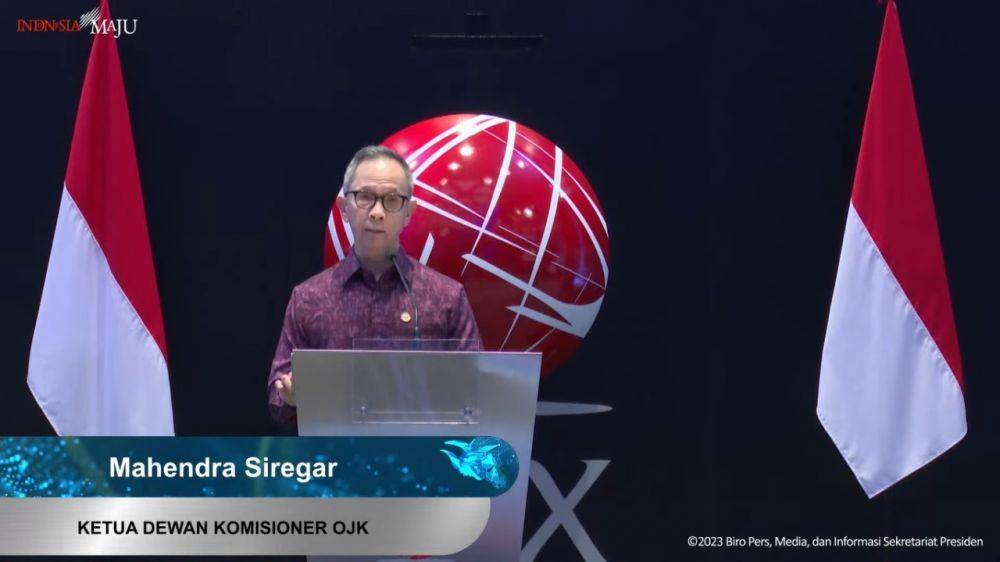 Ketua Dewan Komisioner Otoritas Jasa Keuangan (OJK), Mahendra Siregar. (dok. YouTube Sekretariat Presiden)