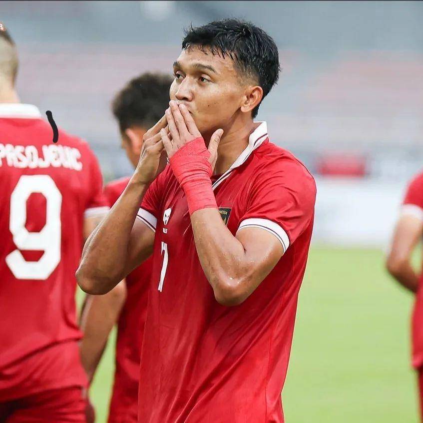 Dendy Sulistiyawan (instagram.com/dendy_22)