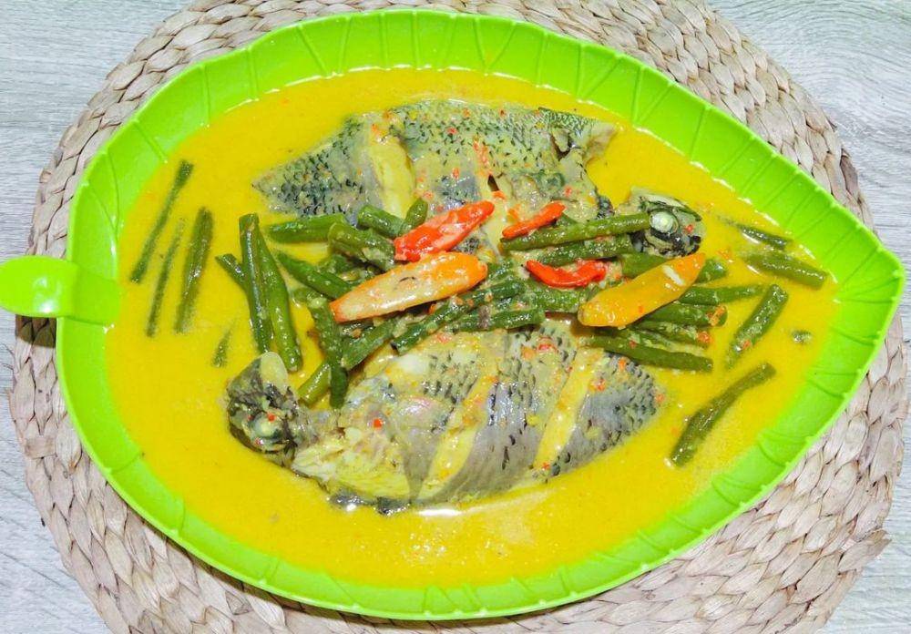 ilustrasi gulai ikan nila (instagram.com/dewicutz)